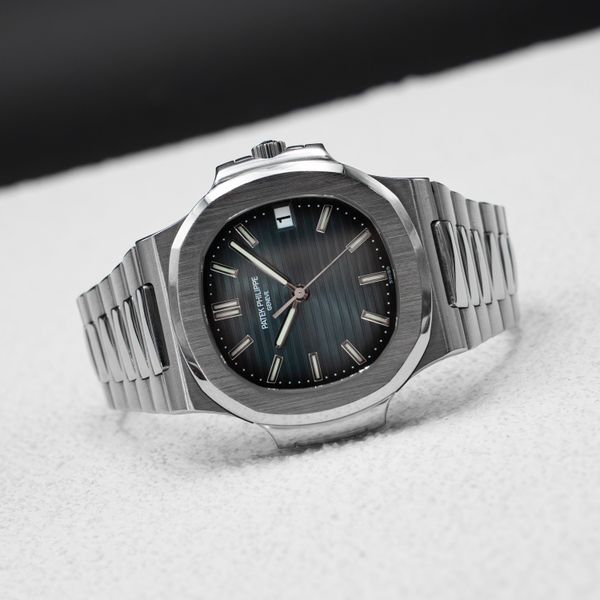 Patek Philippe Nautilus 5800/1A-001